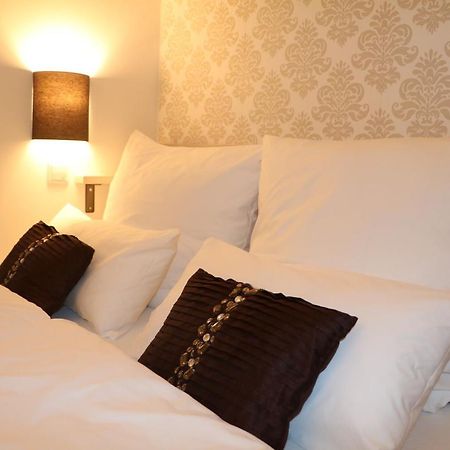 List Five - Your British Guesthouse Штутгарт Экстерьер фото