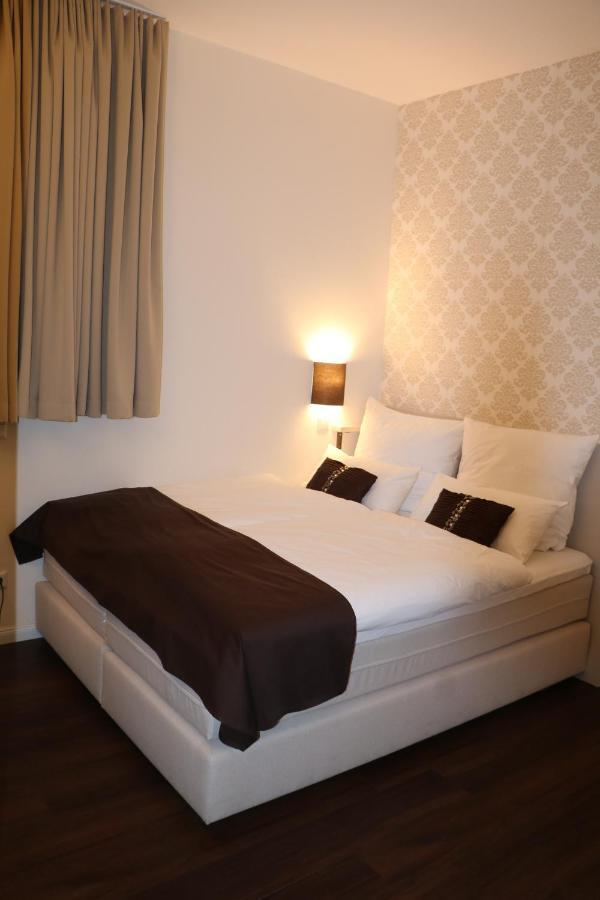 List Five - Your British Guesthouse Штутгарт Экстерьер фото